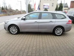 Peugeot 308 SW Active Pack PT 130 EAT8*Sitzheiz.*AHZV Bild 4