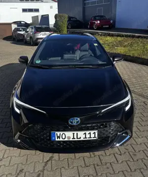 Toyota Corolla Hybrid Team D Bild 3