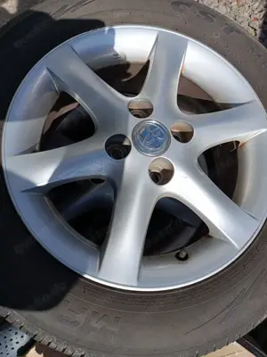 4 neuwertige Original Sommerreifen für TOYOTA COROLLA auf Toyota Alufelgen  Bild 2