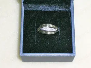 kleiner Diamant-Ring Größe 15,6 - 49 0,22 Carat TW-vsi 585 Gold Bild 6