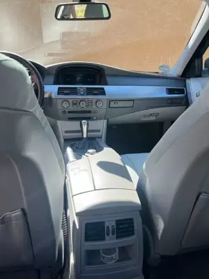 BMW 520 520i Bild 5