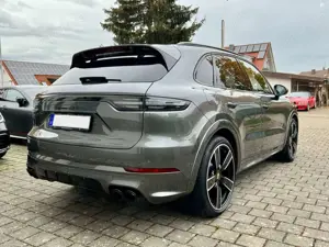 Porsche Cayenne GTS /LED/Pano/Standheizung/HeadUp/BOSE Bild 5