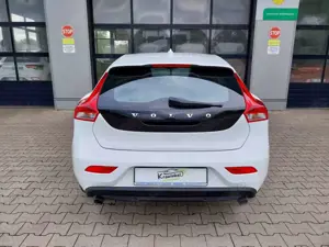 Volvo V40 T2 You *2te.Hd.*Scheckheft gepflegt*Top Zustand*Xe Bild 5