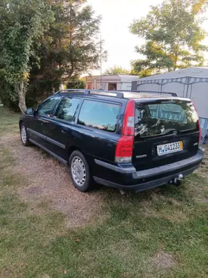 Volvo V70 2.4 Bild 2