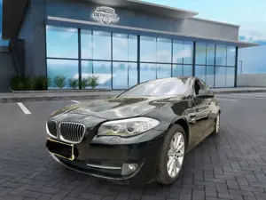 BMW 530 d xDrive, Sport, SD,LED, Leder,MOTORSCHADEN Bild 2