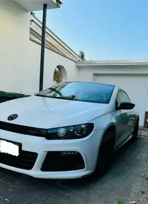 Volkswagen Scirocco 2.0 TSI 195 kW R Bild 2