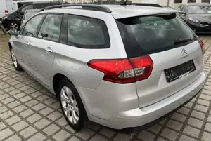 Citroen C5 2.0 HDi Tourer Business Class Bild 4