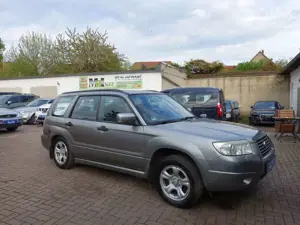 Subaru Forester 2.0X Benzin/LPG, Autom., EU4, WRäder !