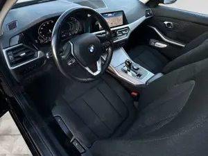 BMW 318 d  VIRTUAL TACHO|TEMPOMAT|KLIMA|SITZHEIZUNG Bild 5