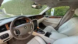 Jaguar XJ Bild 5