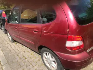 Renault Scenic 1.6 Bild 3