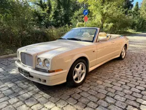Bentley Azure Mulliner Widebody 1 of 28