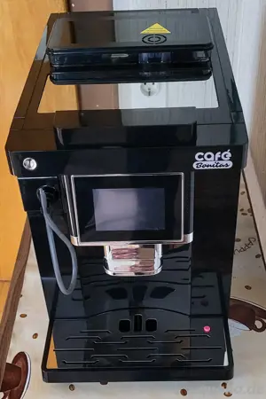 Cafe Bonitas Easy touch Wenig Kaffeebezüge Frisch gewartet 