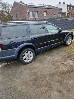 Volvo XC70 D5 AWD Automatik Bild 3