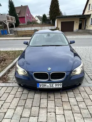 BMW 520 520i