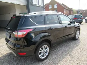 Ford Kuga 2.0 TDCi 4x4 Cool  Connect Bild 4 Ford Kuga 2.0 TDCi 4x4 Cool  Connect Bild 4