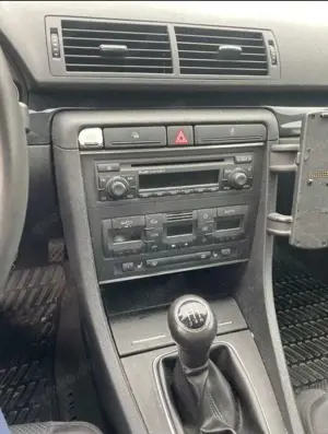 Audi A4 Avant 2.0 Bild 5