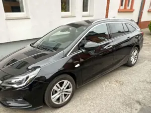 Opel Astra Behindertengerechter Astra 1.4 Turbo Sports Tourer