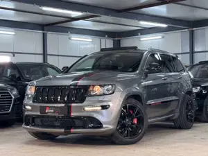 Jeep Grand Cherokee 6.4 V8 HEMI SRT CRBN*HK*PANO*20´ Bild 3