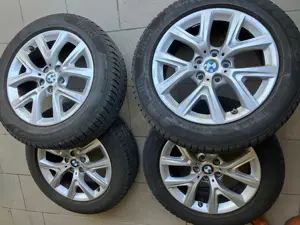 Gebrauchte Winterräder für BMW X1: Y-Speiche 574 mit Pirelli Sottozero 3, 205 60 R17 93 H, 6,5x17