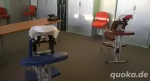 Eine Reflexmassage des Kopfes, um Stress und Spannungen zu lindern.