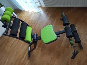 Fitness Fitnessgerät Bauchmuskeltrainer Bauchtrainer Swingmaxx Schwarz-Grün Neuwertig siehe Bilder