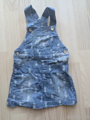 Jeanskleid - Größe 80 - Mädchen - sehr guter Zustand