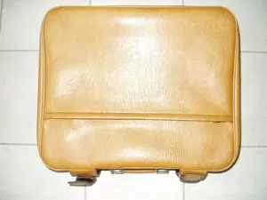 2 neuwertige Leder und stabiler Flugkoffer mit Rollen... Bild 7 2 neuwertige Leder und stabiler Flugkoffer mit Rollen... Bild 7