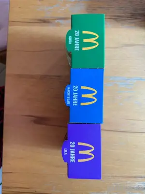 3 neue gläser 20. Jubiläum mc donalads  Bild 2
