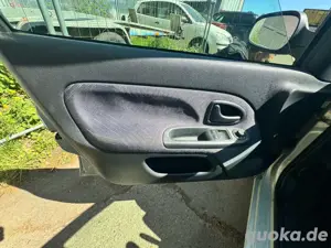 Auto Renault clio Bild 8
