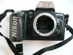 Analoge Foto Kameras 1x Nikon F-401x und 1x Nikon F-401 AF- ohne Objektiv