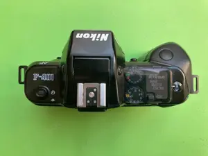 Analoge Foto Kameras 1x Nikon F-401x und 1x Nikon F-401 AF- ohne Objektiv Bild 5