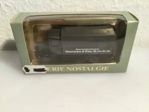 Roskopf 1009 H0 Mercedes Benz L5 mit Plane 1931