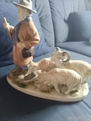 Gräfenthal Figur auf Platte Chipfrei 