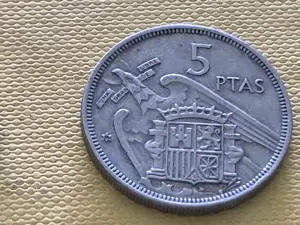 Münze Münzen Umlaufmünze Spanien 5 Pesetas 1957 im Stern 74