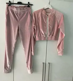 Jogginganzug gr.S Samt