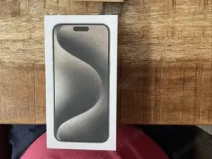 I Phone 15 pro max wie neu