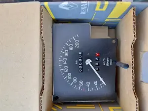 Renault Tachometer