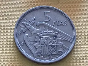 Münze Münzen Umlaufmünze Spanien 5 Pesetas 1957 im Stern 73