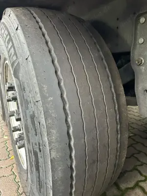 Schmitz Cargobull SCS 24 L Speed Curtain Getränkeauflieger XL 29000  netto Bild 8