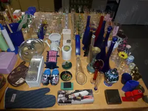 Großer Garagen Flohmarkt Bild 2