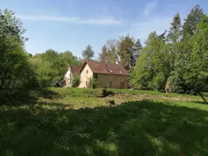 2 schöne  ( Ferien ) Häuser in ruhiger Lage in Allier - Frankreich