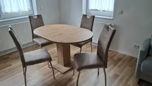 Esstisch mit 4 Stühlen