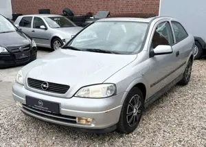 Opel Astra 1.8 Schiebedach TÜV 04.2027 BremsenNEU ZV