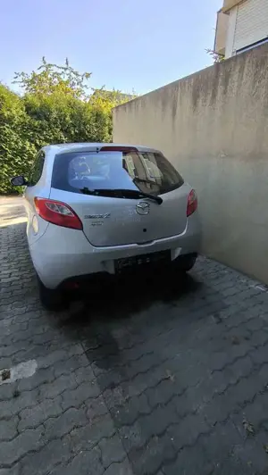 Mazda 2 1.4 DE