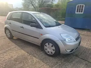 Ford Fiesta Futura Bild 2