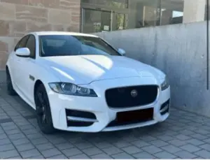 Jaguar XF R-Sport Bild 3