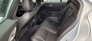 Alfa Romeo Giulia MY23 Ti 2.0 Turbo 16V 206kW (280 PS) Q4 Bild 5