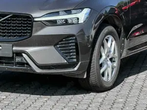Volvo XC60 Ultra Dark Recharge Plug-In Hybrid AWD T8 Twin Eng Bild 3