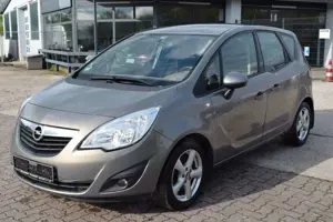 Opel Meriva B Edition*2.HAND*VOLL SCHEKCHEFT GEPFLEGT